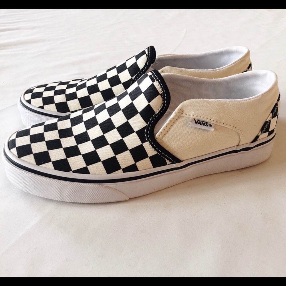 Checkered slip on Vans